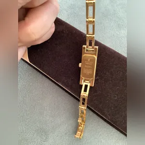 Ladies GUCCI dressy GOLD TONE Watch🔥🔥 thumbnail 10