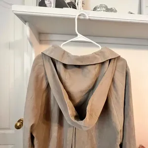 FINAL PRICE London Fog Trench Coat thumbnail 6