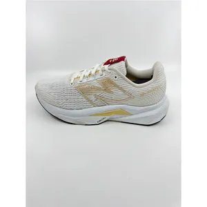New Balance FuelCell Propel v4 Boston College White Gold Maroon Running Shoes thumbnail 4