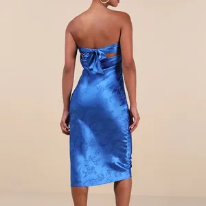 Lulu’s Blue Jacquard Strapless Midi Dress thumbnail 2
