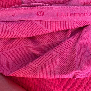 Lululemon Swiftly Tech Racerback EUC, size 4 Bright pink color thumbnail 6
