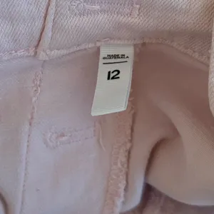 Ann Taylor Sculpting Pocket‎ High Rise Sailor Crop Jeans thumbnail 5