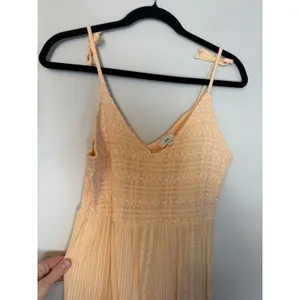 River Island River Island Shirred Midi Dress Sz Medium thumbnail 9