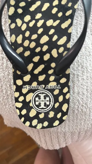 Tory Burch Flip-Flops thumbnail 3