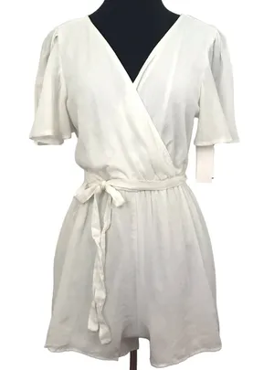 NWT ROW A White Belted Romper Size Medium Summer Romper thumbnail 1