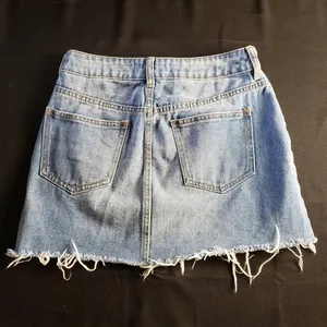 PacSun Two Tone‎ Distressed Mini Skirt Women’s 25 thumbnail 2