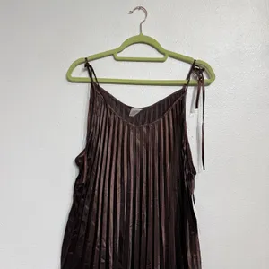 Annabelle Brown Satin Pleated Tie Strap Midi Dress Sz L NWT thumbnail 3