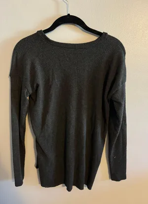 Outfitters Long Sleeve thumbnail 2