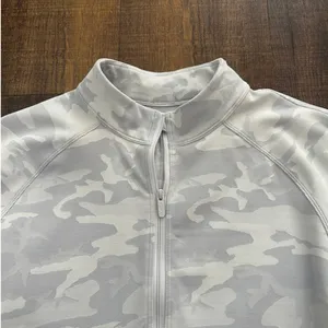 Lululemon Pace Pursuit Long Sleeve White Camo Top Size 6 thumbnail 6