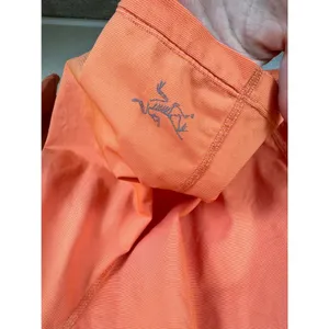 Arcteryx Phase SL Long Sleeve‎ Crew Neck Women Size S Base Layer Hiking Top thumbnail 2