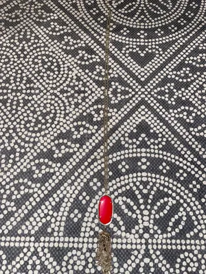 Necklace thumbnail 3