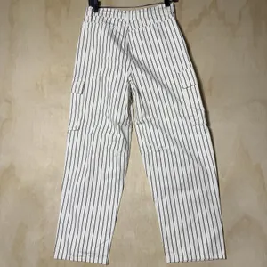 Future Collective Cargo Pants Women's Size 2 White Black Striped Wide Leg Unique thumbnail 7