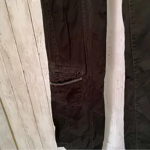 Athleta Hiking Cargo Pants C5 thumbnail 3