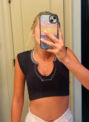 Urban Outfitters Top thumbnail 1
