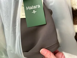 Halara high waisted pocket solid work tapered pants thumbnail 6