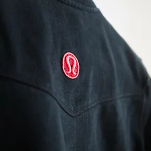 Lululemon Cotton Blend Zip Jacket Elbow Patch Women's 6 Pink Logo Y2K‎ thumbnail 11