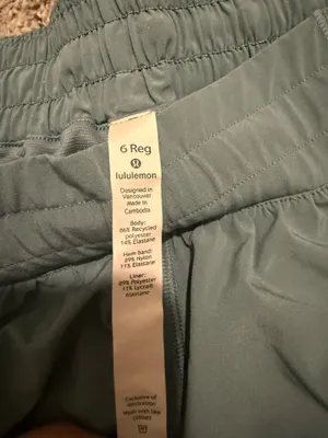 Lululemon Shorts thumbnail 2