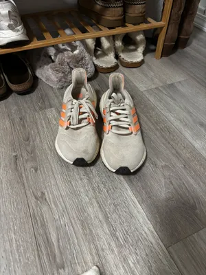Adidas Ultraboost Women’s Shoes thumbnail 2