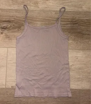 Brandy Melville Tank Top thumbnail 2