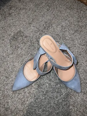 Blue Kitten Heels Size 8 thumbnail 4
