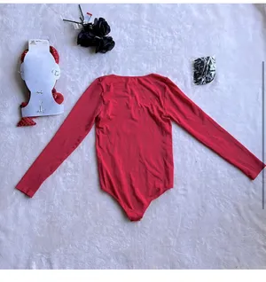 Spirit Halloween Long Sleeve Red Bodysuit Devil Costume Sz S/M thumbnail 3