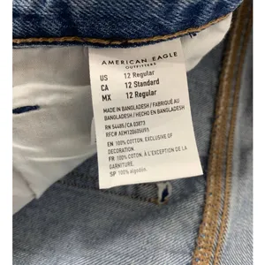 American Eagle Outfitters Womens Frayed Hem Mom Jeans Size 12/ 31W NEW thumbnail 8