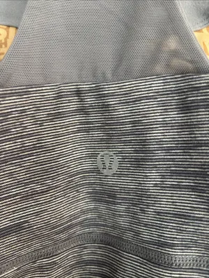 Lulu Women's Gray Athletic Tank Top with Scoop Neck thumbnail 3