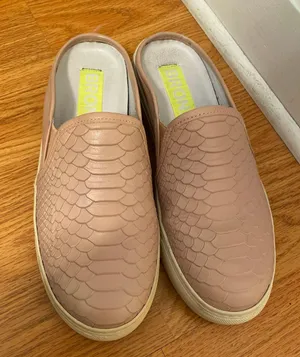 Slip on sneakers Pink Size 8.5 thumbnail 2