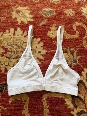 Wireless V-Neck Bralette - White thumbnail 3