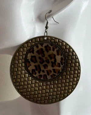 Source Unknown Vintage Leopard Print Bronze Hoop Earrings thumbnail 1