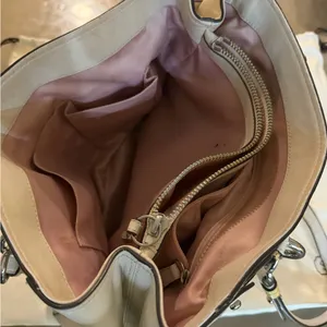 Coach Colette Leather Carryall Bag thumbnail 9