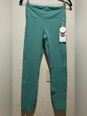 Vuori NWT Stride Leggings Basil High-Rise Pockets Size S thumbnail 4