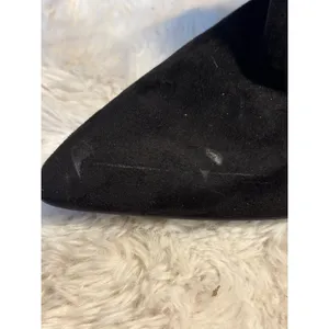 BCBG Paris Black Faux Suede Pointed Toe Block Heel Ankle Boots PL-CRIA2 6.5M thumbnail 7