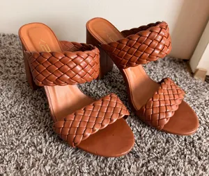 X2B heel Brown Size 6.5 thumbnail 1