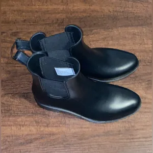 A New Day Sleek Black Ankle Boots Size 7 thumbnail 7