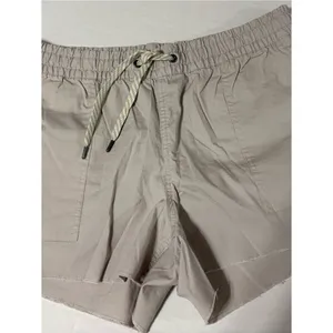 Sold out nwt new women’s xxl vuori vintage ripstop shorts beige suede thumbnail 2