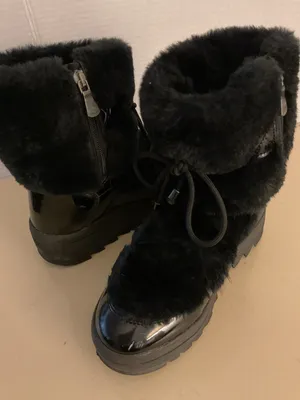 Pajar women leather Faux Fur platform boots. 6 thumbnail 8