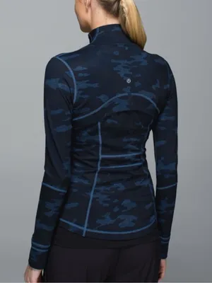 Lululemon Define Jacket Blue Camo Sz 8 Thumbholes Zip Pockets EUC thumbnail 2