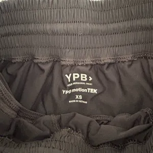 Abercrombie YPB workout shorts thumbnail 2