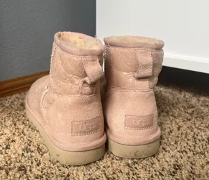 pink mini thumbnail 2