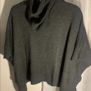 XHILARATION PONCHO-SYLE SWEATER w/ buttons & hood Size L thumbnail 2