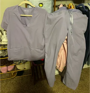 FIGS Scrubs Set thumbnail 1