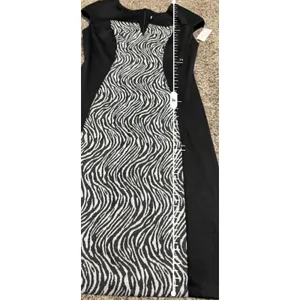 Dressbarn Womens Zebra Print Sheath Dress Black White Cap Sleeve Size 4 NWT thumbnail 8