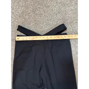 Halara Black Crossover V-Waist Cutout Wide Leg Pleated Pants Medium thumbnail 5