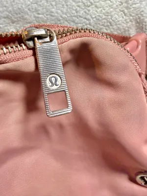 Lululemon Everywhere Belt Pink Pastel 1L Bag Crossbody thumbnail 8
