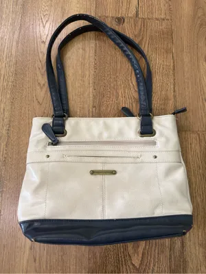 Stone Mountain Purse Navy color block shoulder bag thumbnail 1
