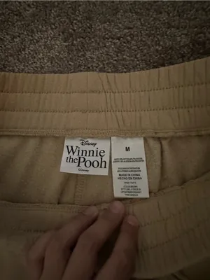 Disney Winnie the Pooh Tan Jogger Size Medium 0548 thumbnail 2