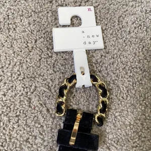Women’s Black Velvet Belt with Gold Buckle Size XL NWT thumbnail 2