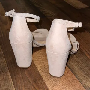 Elegant Beige Ankle Strap Heels size 9 thumbnail 3