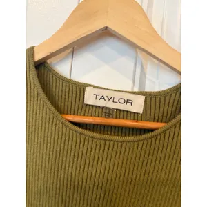Taylor‎ Green Tank Maxi Dress Size large thumbnail 6
